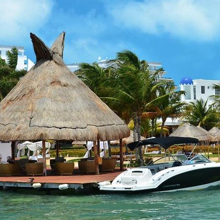 Sunset Marina & Yacht Club Hotel Cancun Exterior photo
