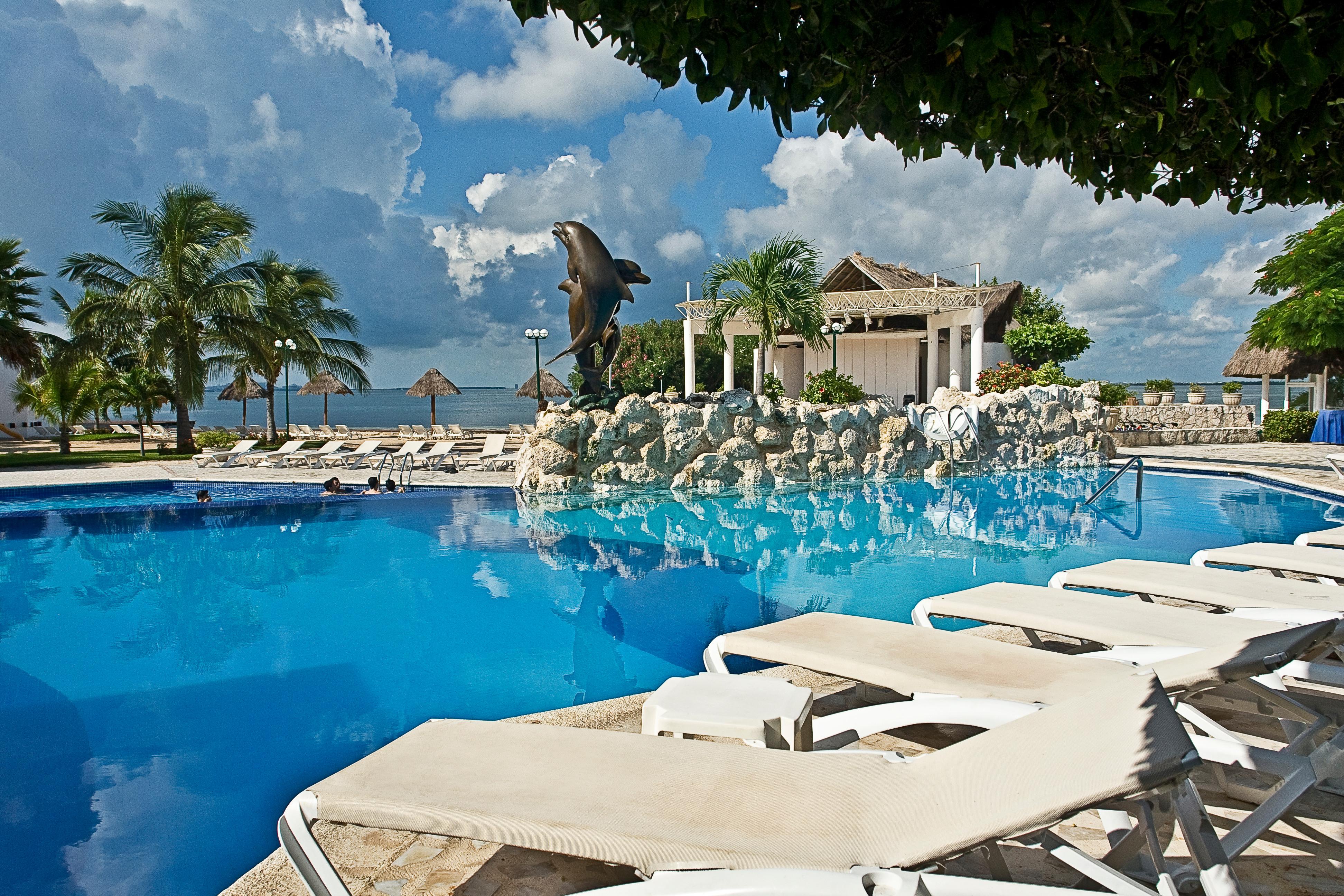 Sunset Marina & Yacht Club Hotel Cancun Exterior photo